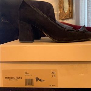 GiGi suede pumps Michael kors
